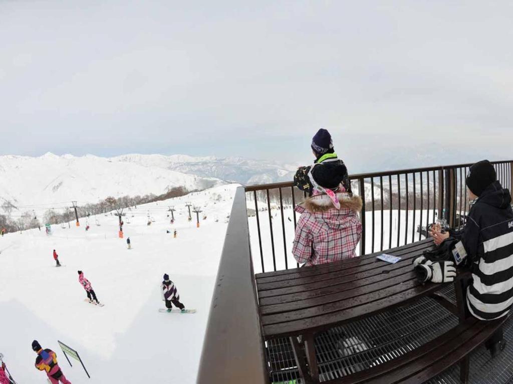 Hotel Montblanc Hakuba Buitenkant foto